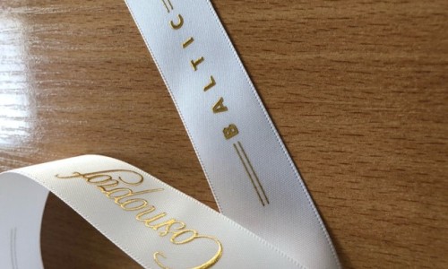 Decorating tape with foil stamping